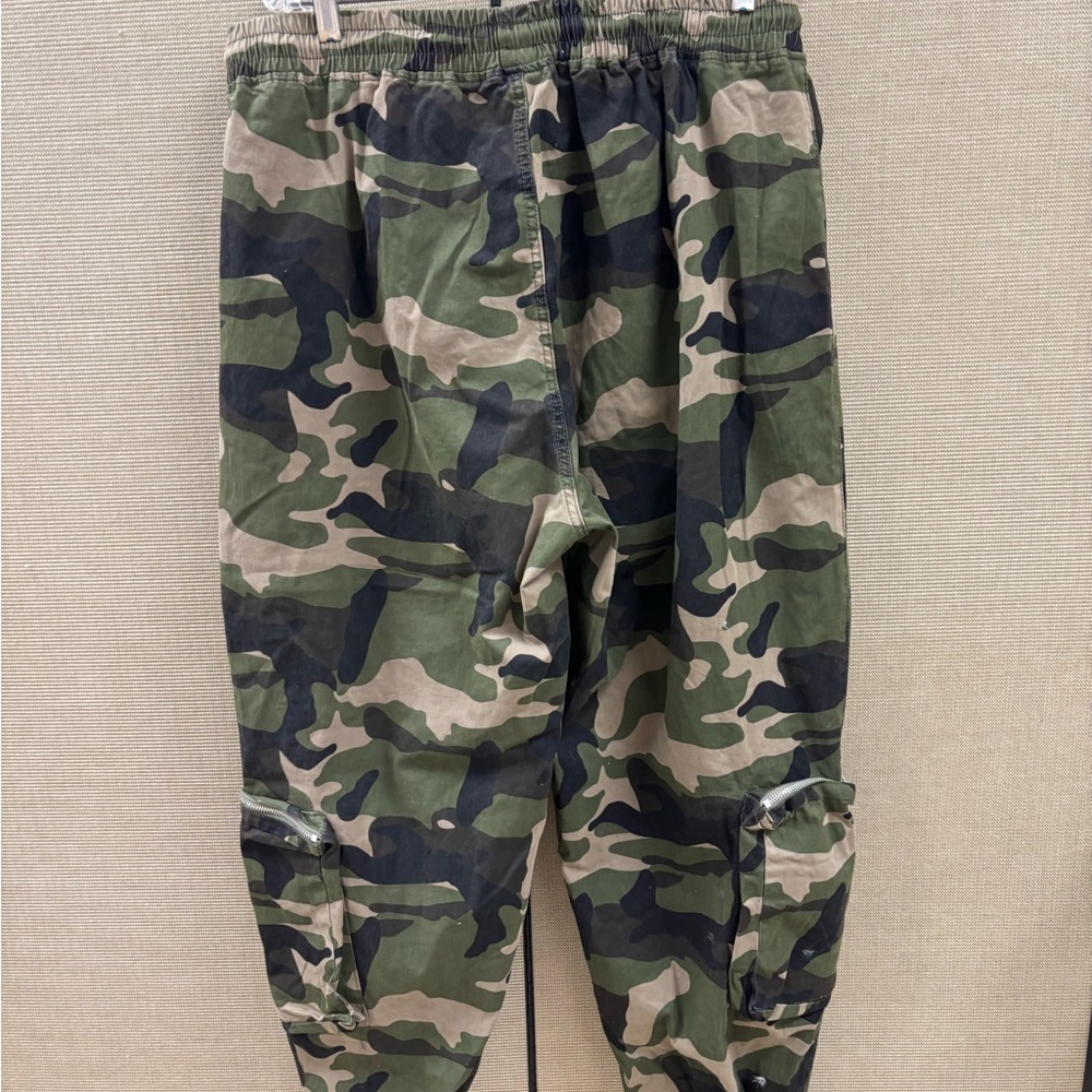 American Bazi Los Angeles cargo khaki and green pants Size 1x